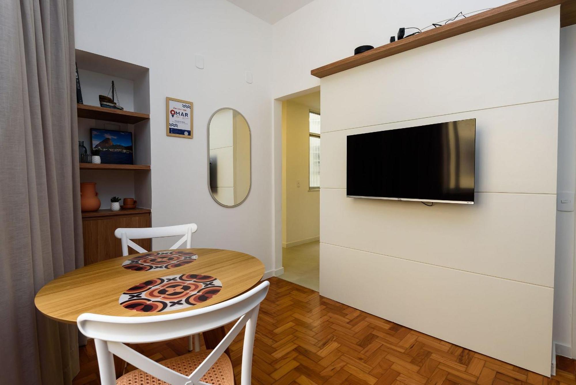 Apartamento Qto&sala Decorado A 200m Da | Nsc 919/1002